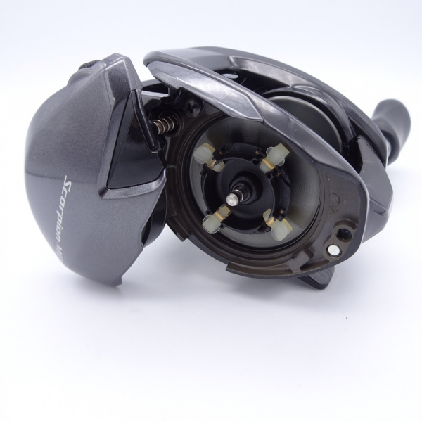 24スコーピオンMD 200XG